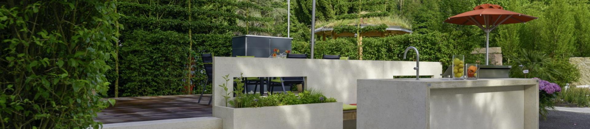 Garten mit Stein