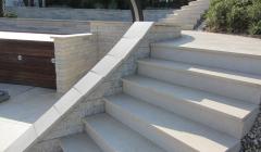 Kalkstein Kanafnar Stiege rund